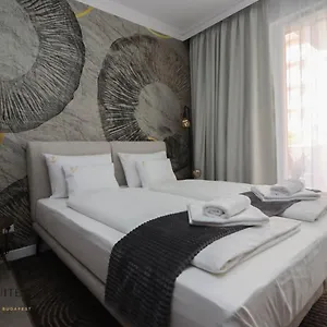 Grand Promenade Apartment
